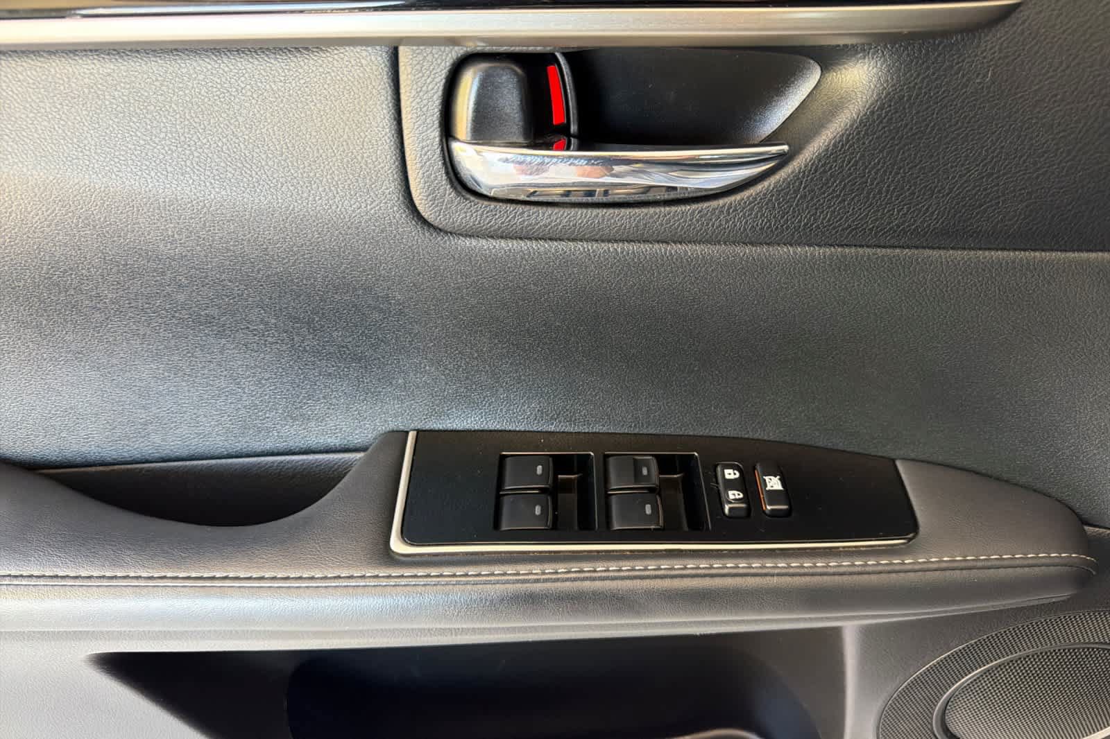 Used 2018 Lexus ES 350 w/ Accessory Package FWD image 12