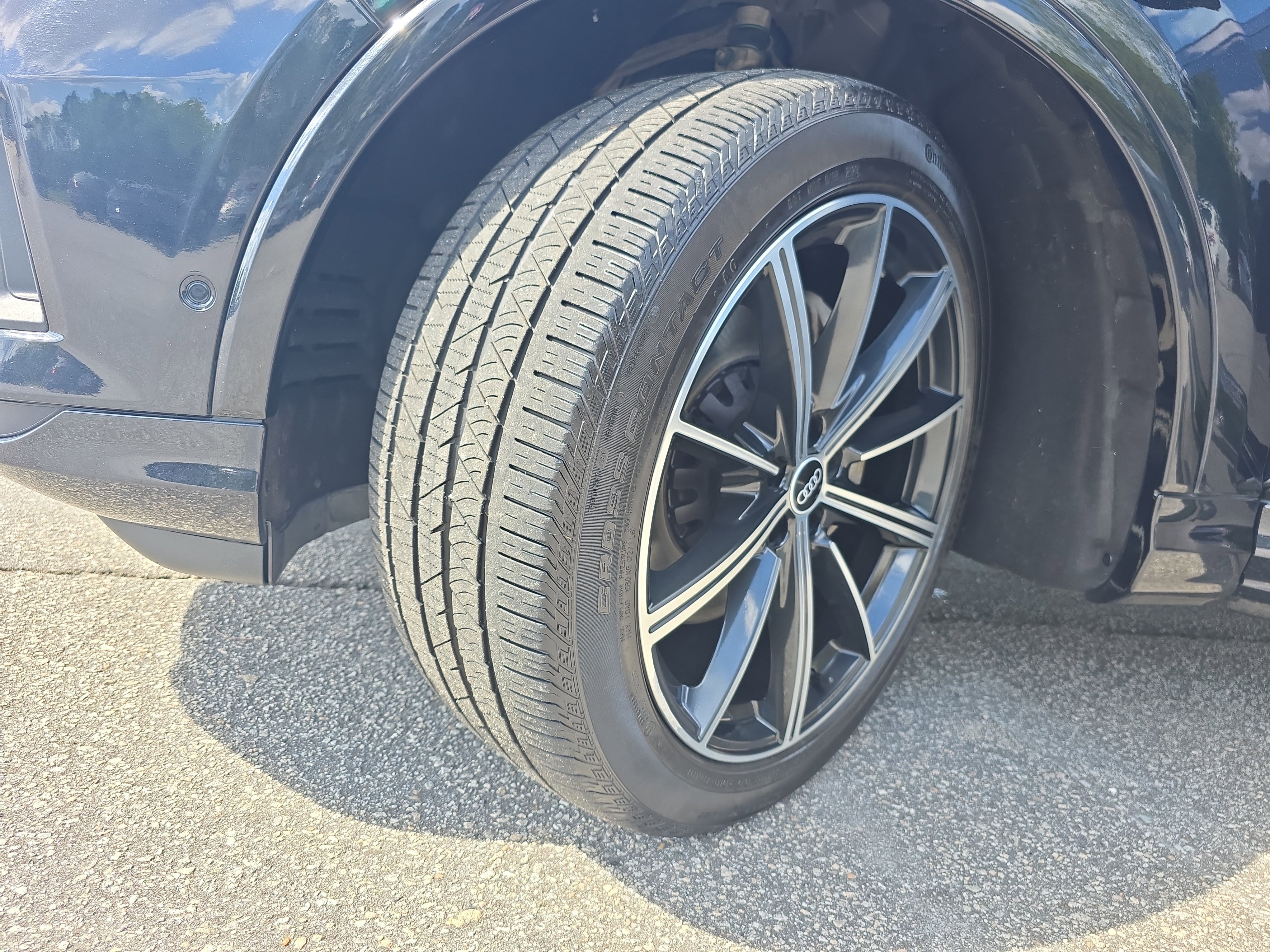 Used 2021 Audi Q7 3.0T Prestige image 31