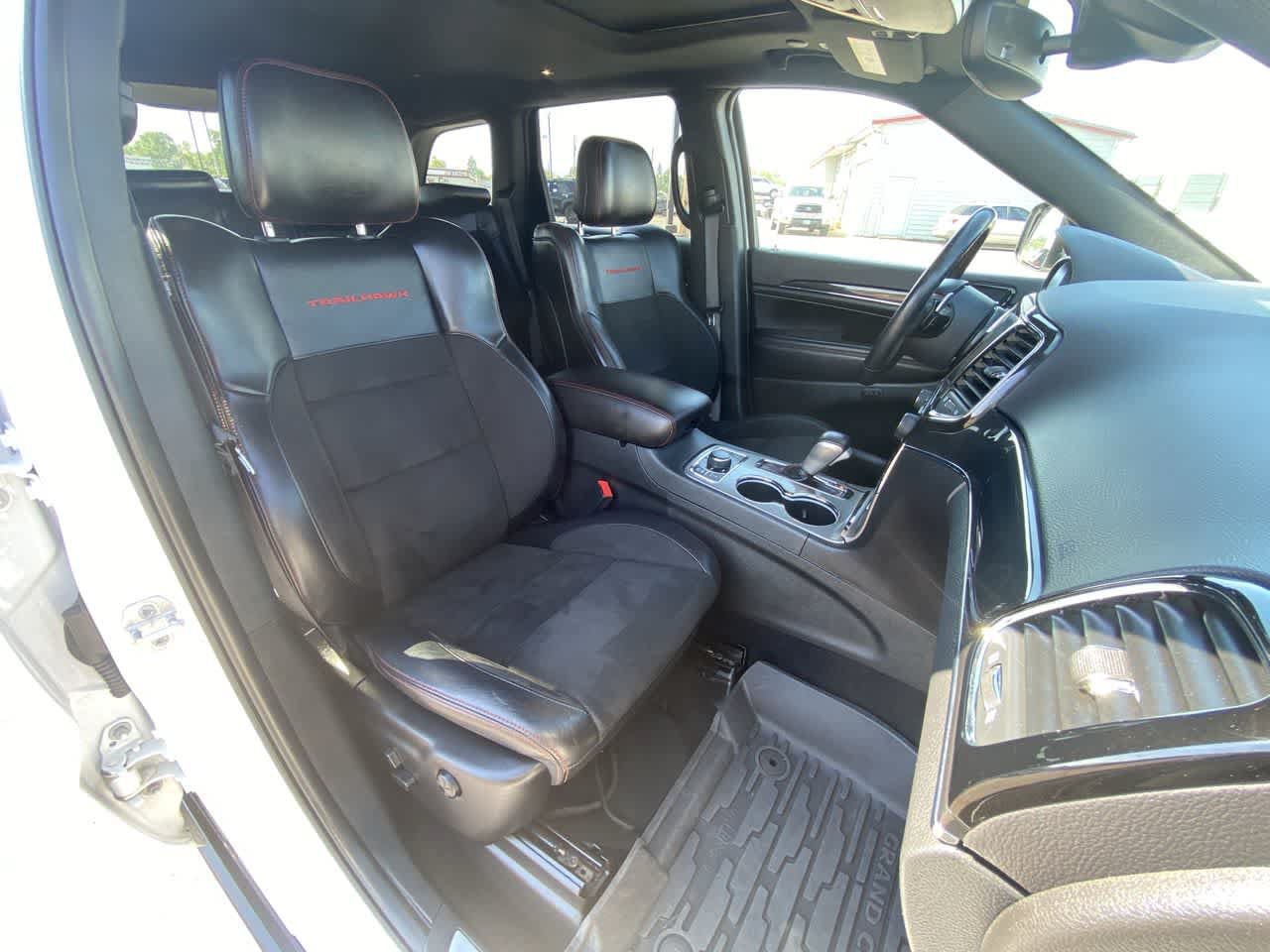 Used 2021 Jeep Grand Cherokee Trailhawk w/ Premium Lighting Group AWD/4WD image 25