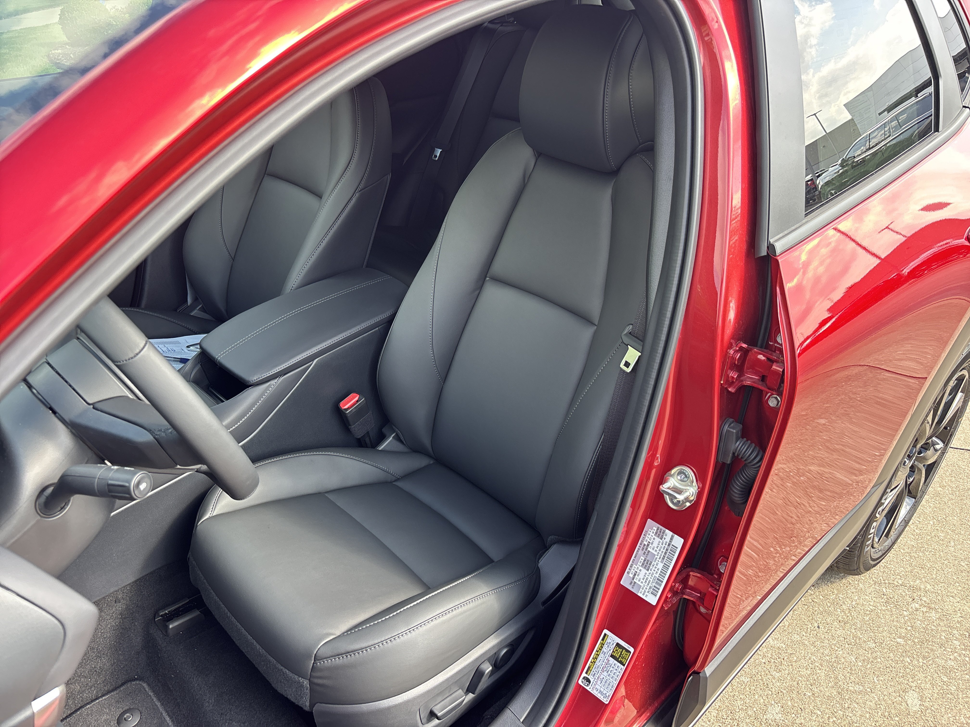 New 2026 MAZDA CX-30 AWD 2.5 S w/ Select Sport Pkg image 17