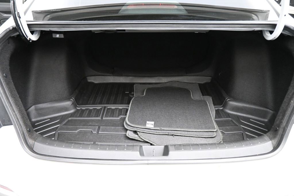 Used 2023 Honda Civic Sport image 15