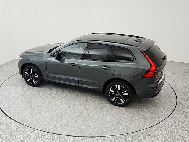 New 2026 Volvo XC60 B5 Plus w/ Protection Package Premier image 19