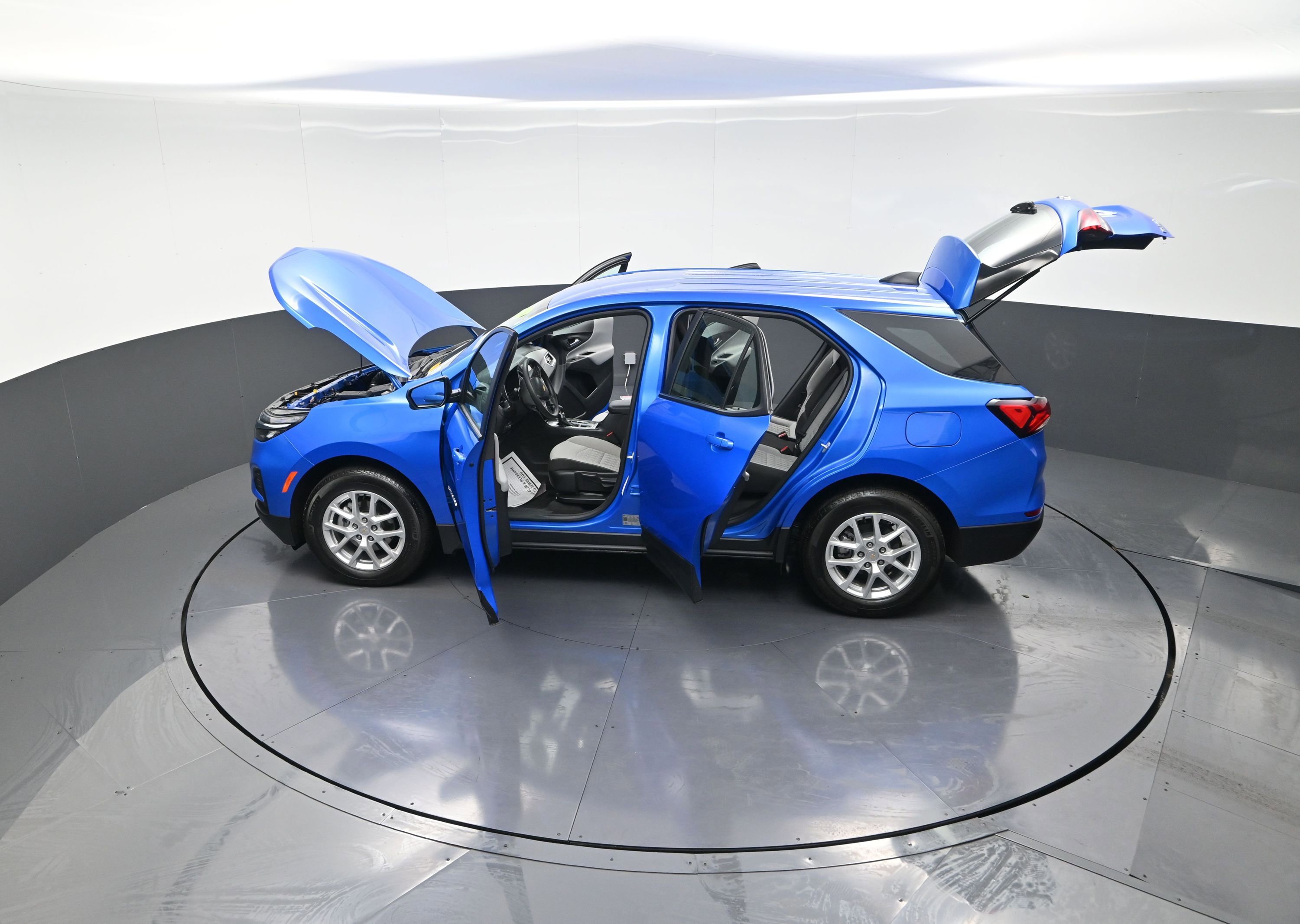 Used 2024 Chevrolet Equinox LS image 15