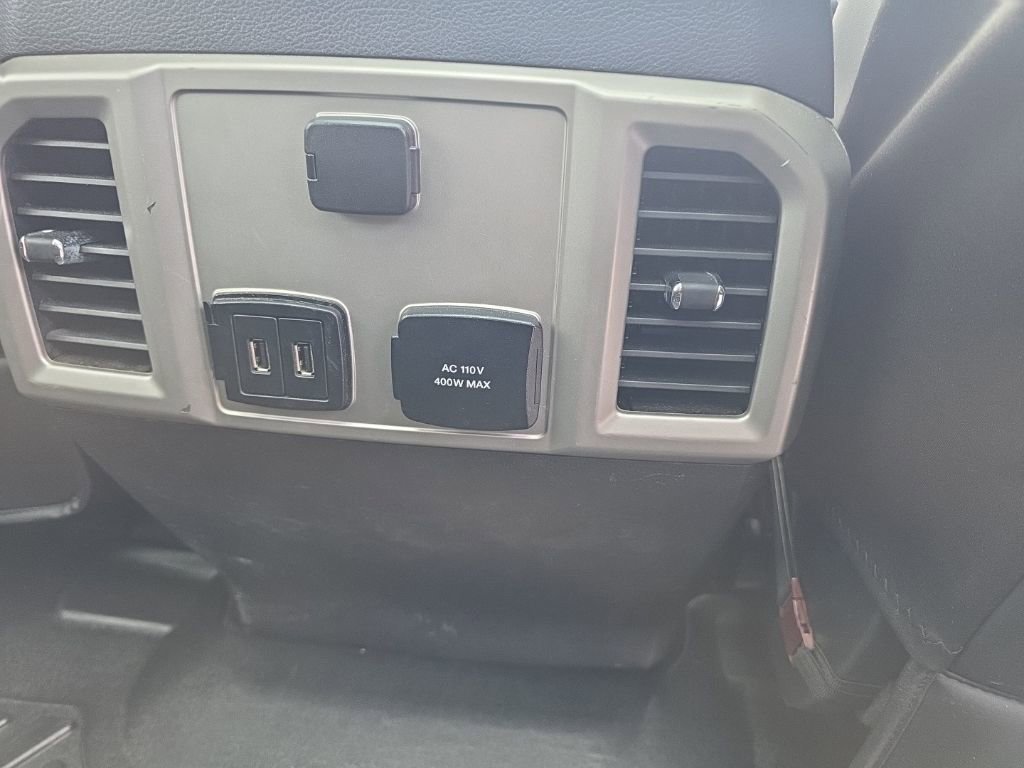 Used 2017 Ford F150 Lariat image 47