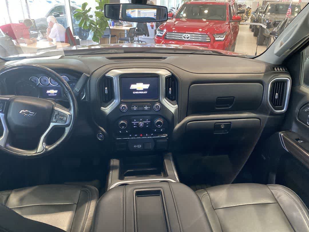 Used 2019 Chevrolet Silverado 1500 RST w/ True North Edition AWD/4WD image 10