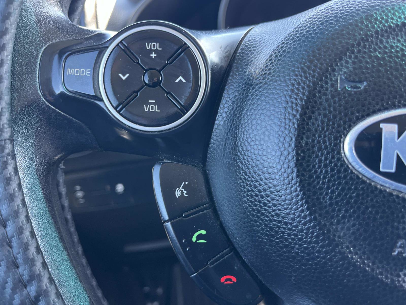Used 2017 Kia Soul FWD image 28