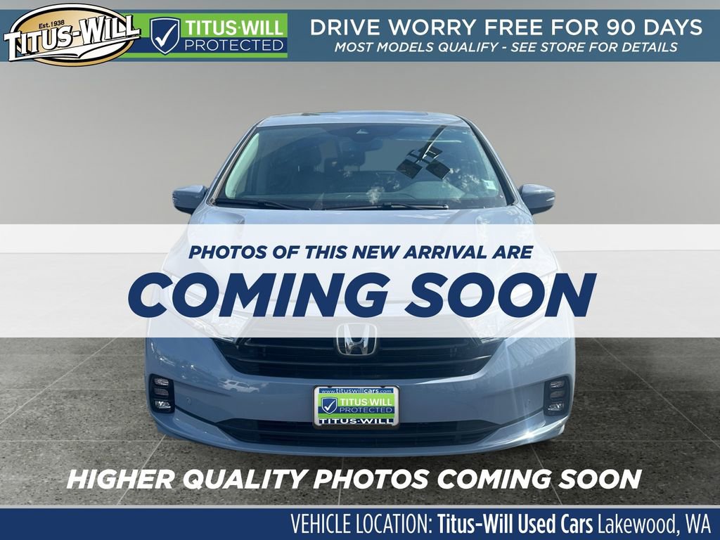 Used 2024 Honda Odyssey Touring image 3