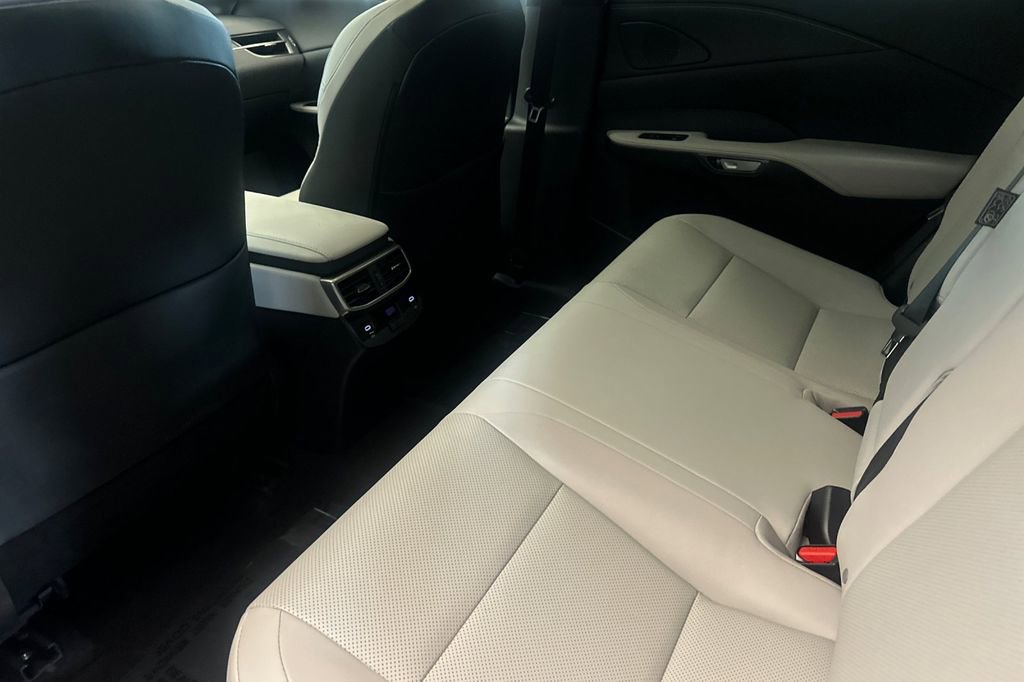 Certified 2024 Lexus RX 350 Premium w/ Convenience Package image 12