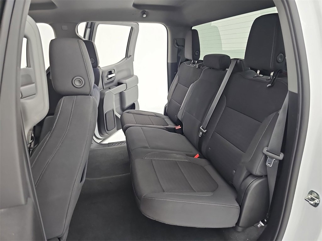 Used 2021 Chevrolet Silverado 1500 LT image 18