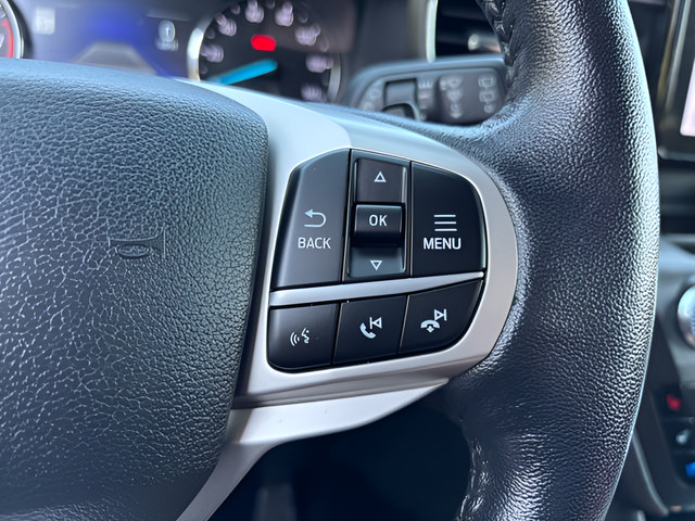 Used 2020 Ford Explorer Limited RWD image 18