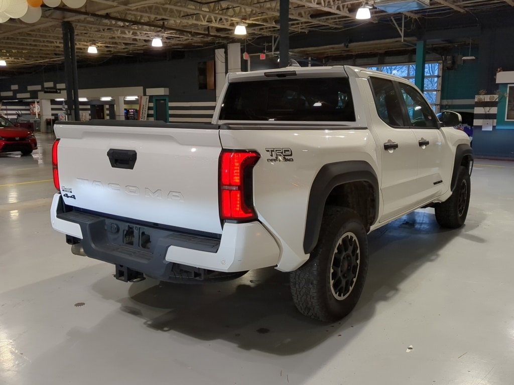 Used 2024 Toyota Tacoma TRD Off-Road w/ TRD Off Road Upgrade Package image 7