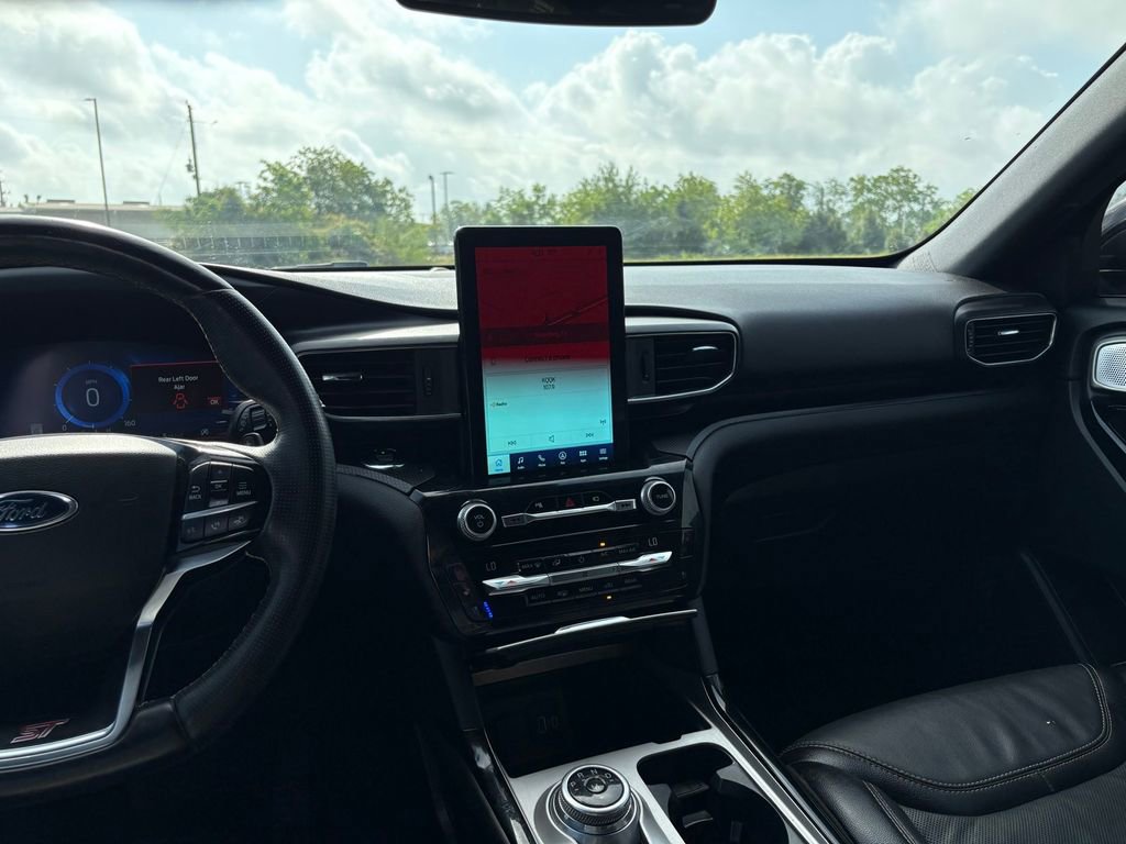 Used 2021 Ford Explorer ST w/ Equipment Group 401A image 18