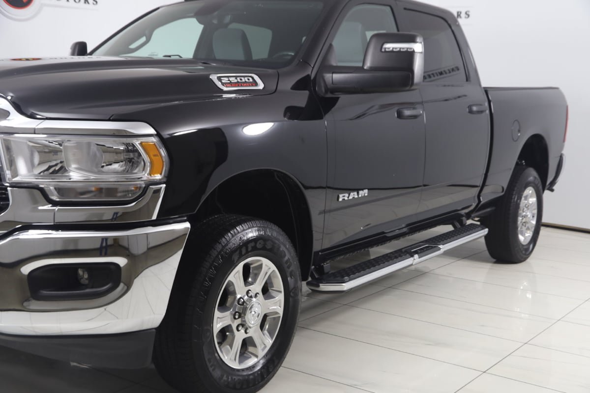Used 2024 RAM 2500 Big Horn AWD/4WD image 42