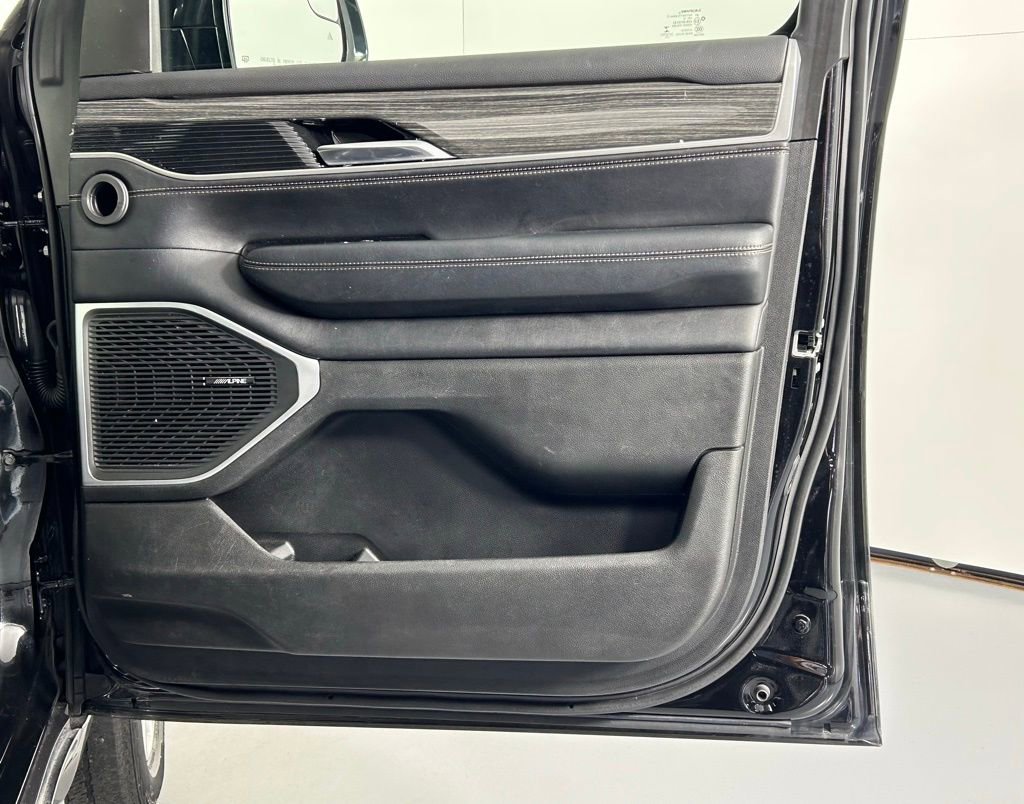 Used 2022 Jeep Wagoneer Series II image 9