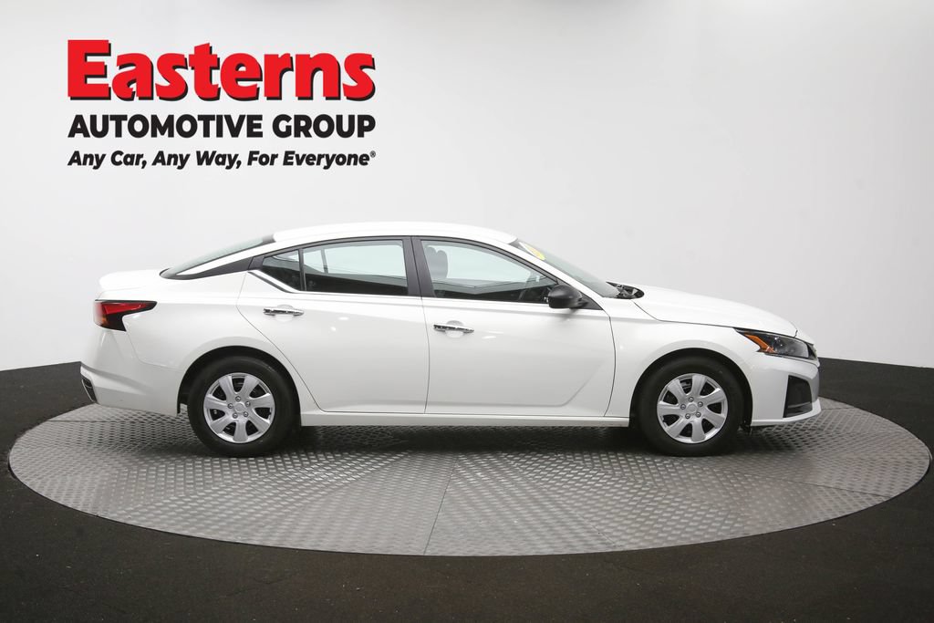 Used 2024 Nissan Altima 2.5 S FWD image 43