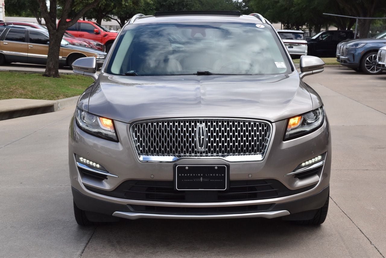 Used 2019 Lincoln MKC Reserve w/ MKC Technology Package FWD image 3