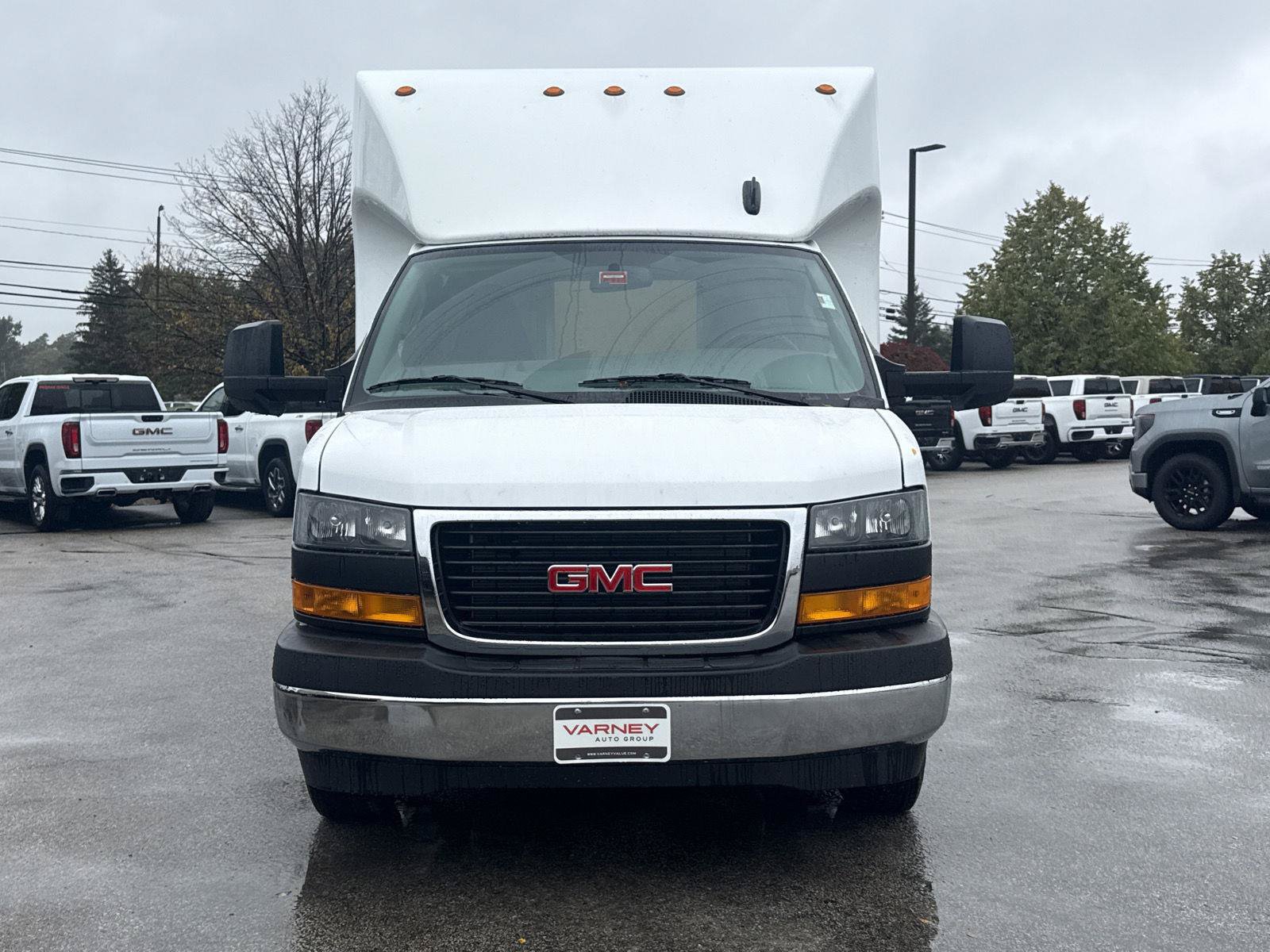 New 2026 GMC Savana 3500 Extended w/ Power Convenience Package RWD image 2