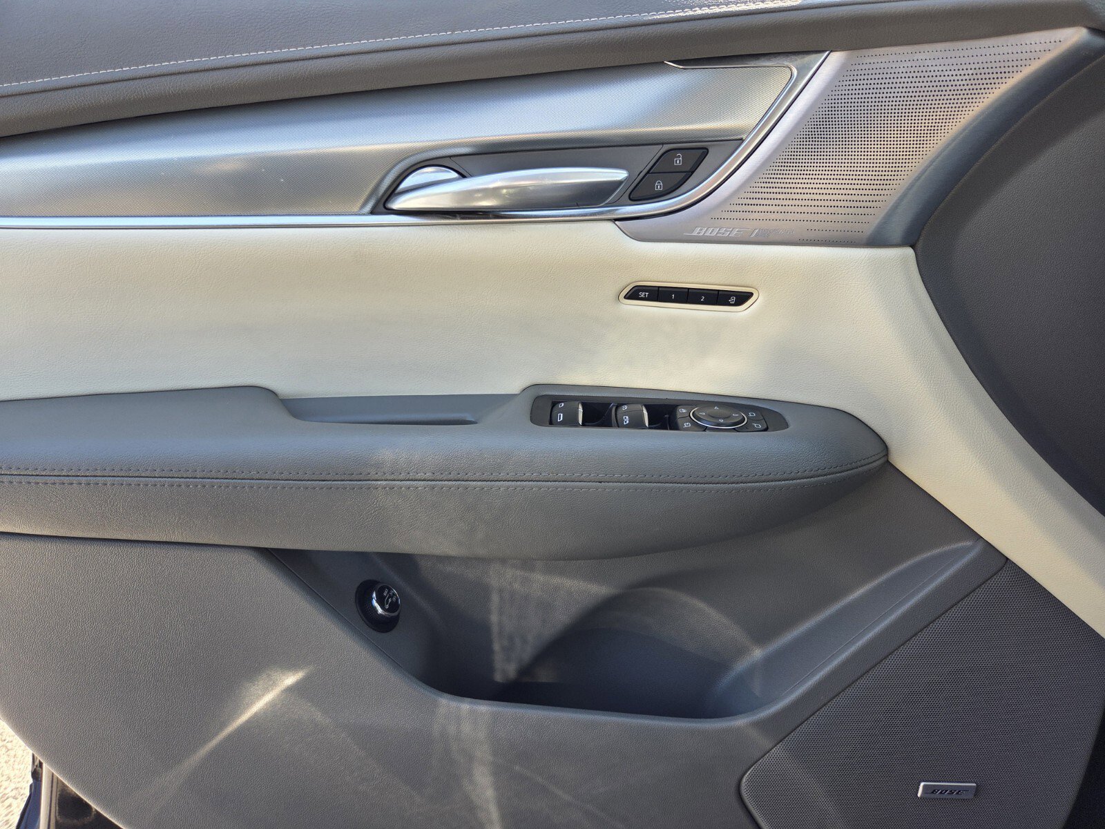 Used 2021 Cadillac XT5 Premium Luxury image 21