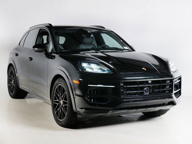 New 2026 Porsche Cayenne GTS image 7