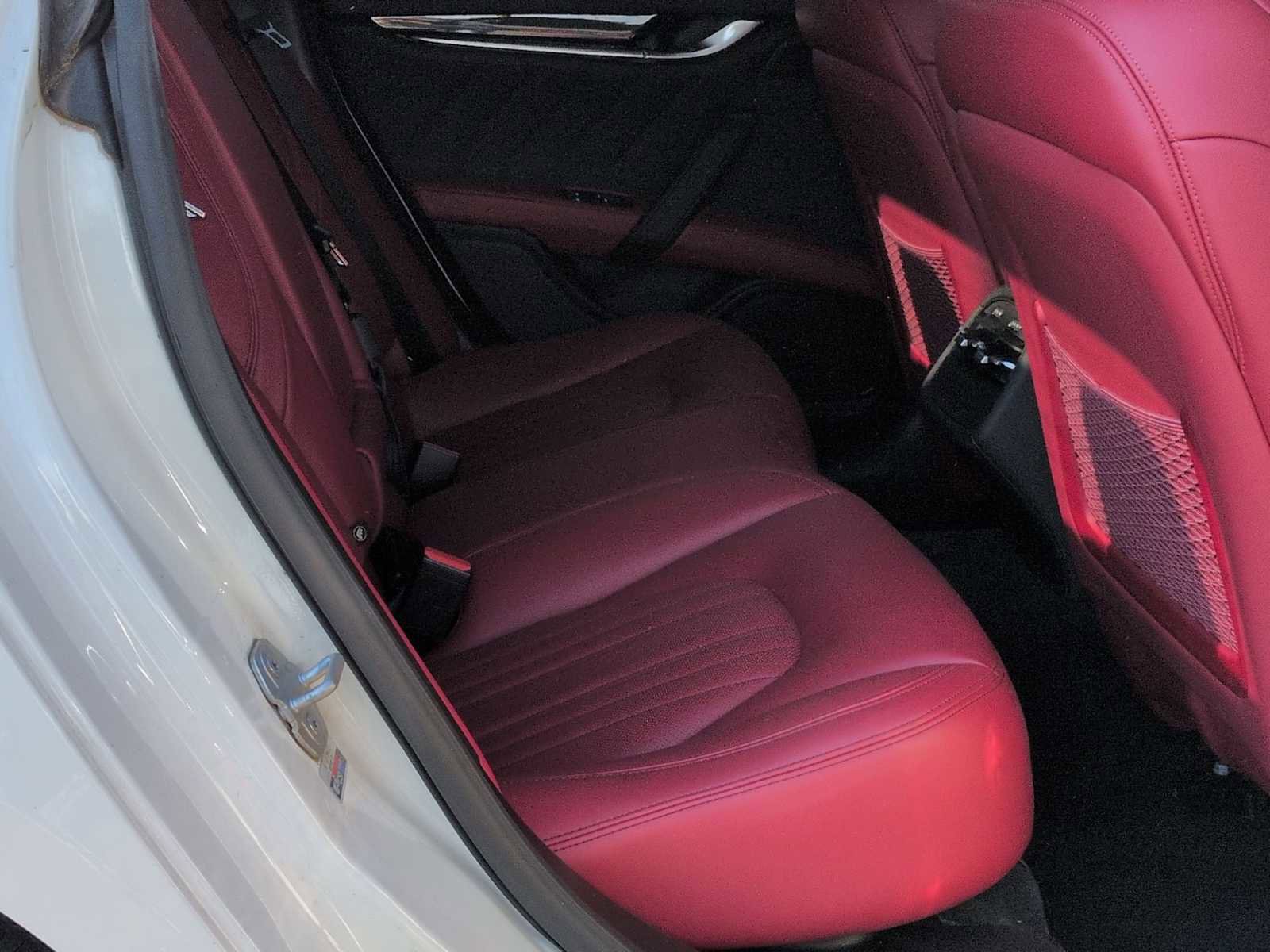 Used 2021 Maserati Ghibli S Q4 AWD/4WD image 22