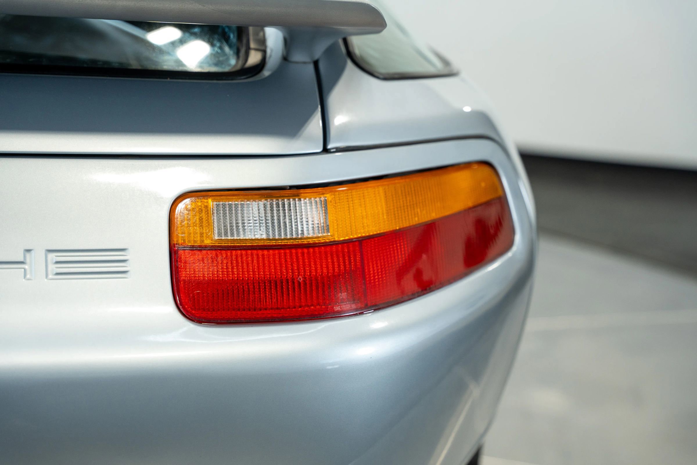 Used 1991 Porsche 928 S4 image 29