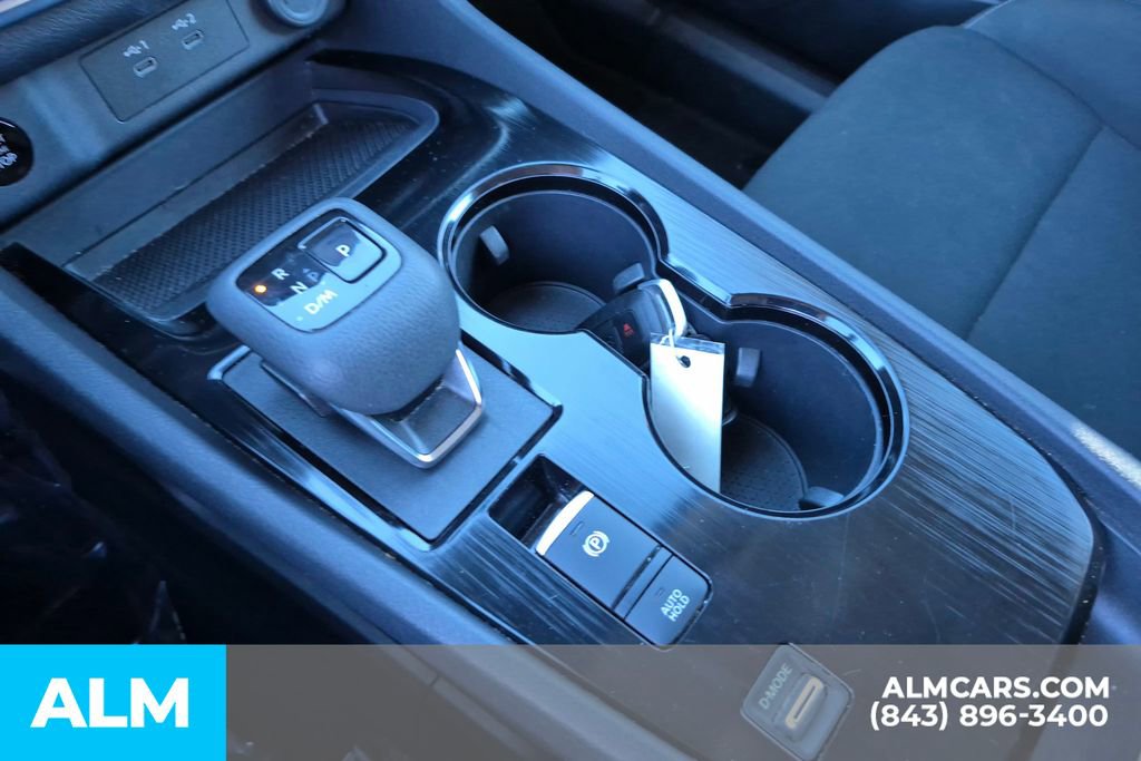 Used 2024 Nissan Rogue S image 30