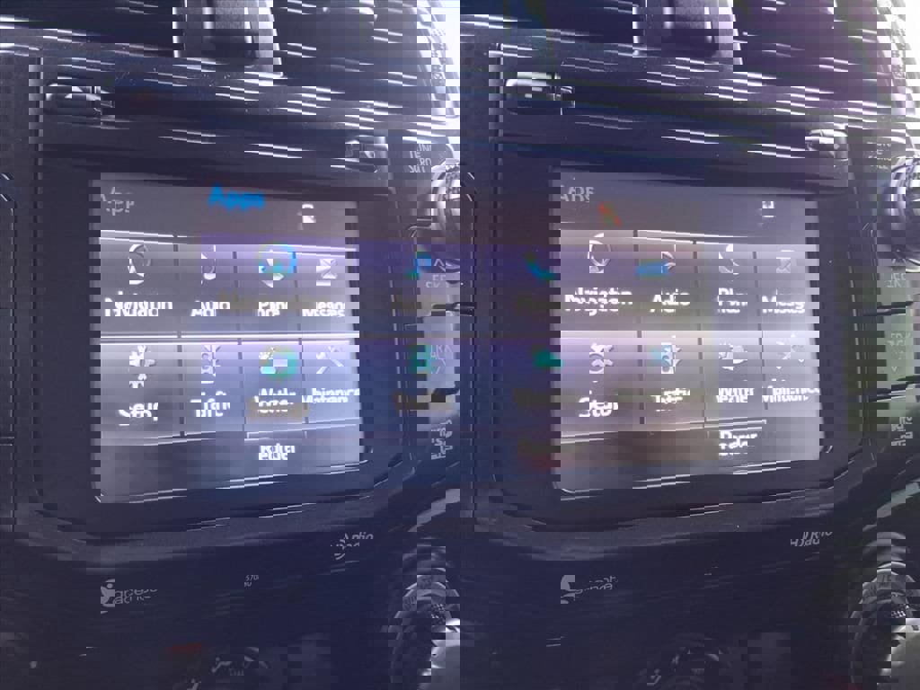 Used 2015 Toyota 4Runner image 6