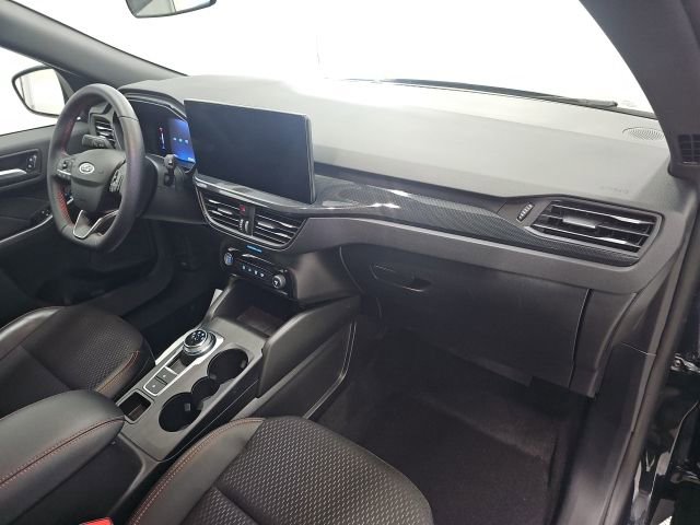 Used 2025 Ford Escape ST-Line w/ Tech Pack #1 image 11