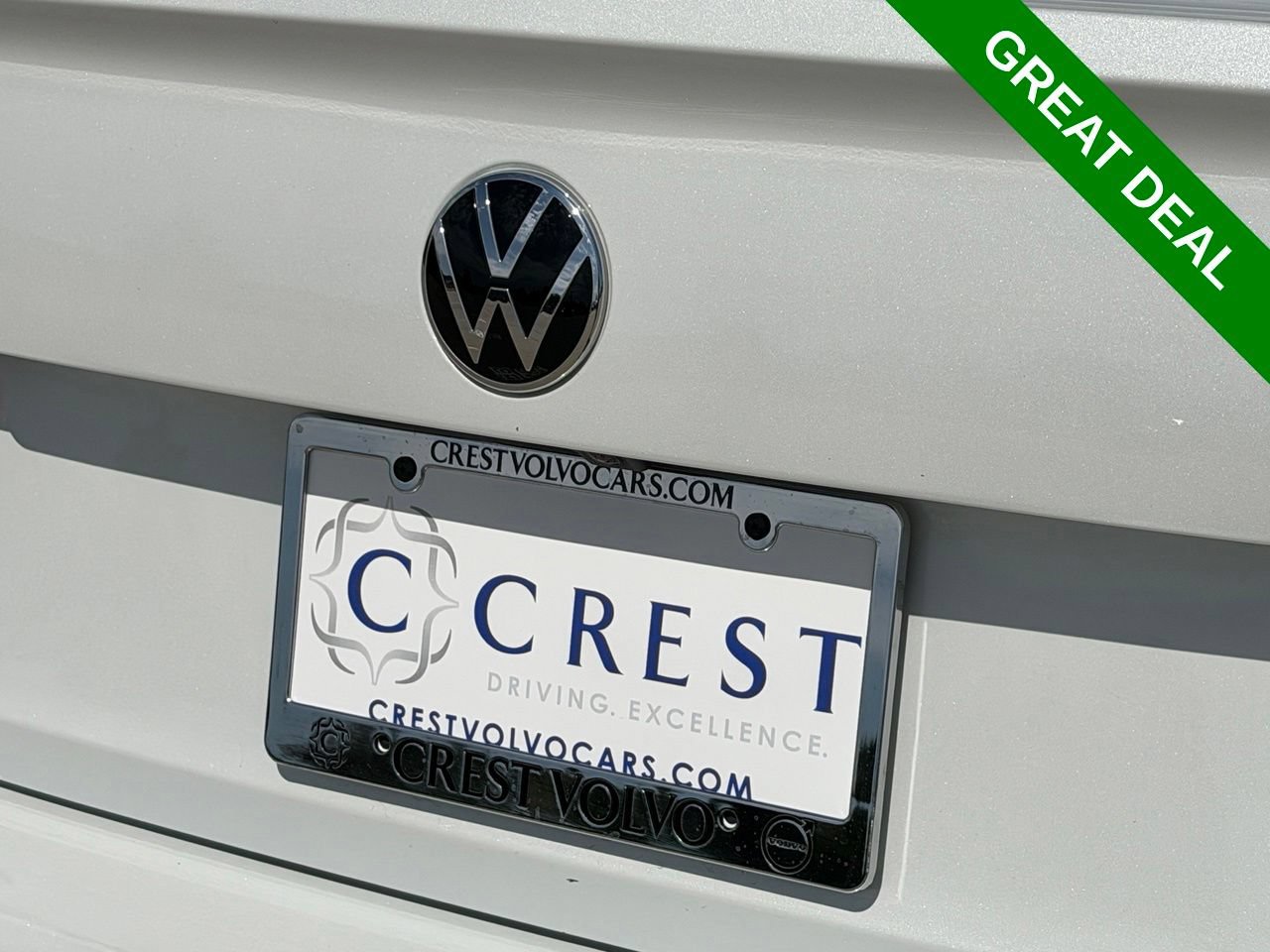 Used 2024 Volkswagen Jetta SE FWD image 10