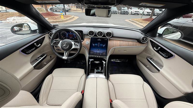 Used 2024 Mercedes-Benz C 300 Sedan image 16