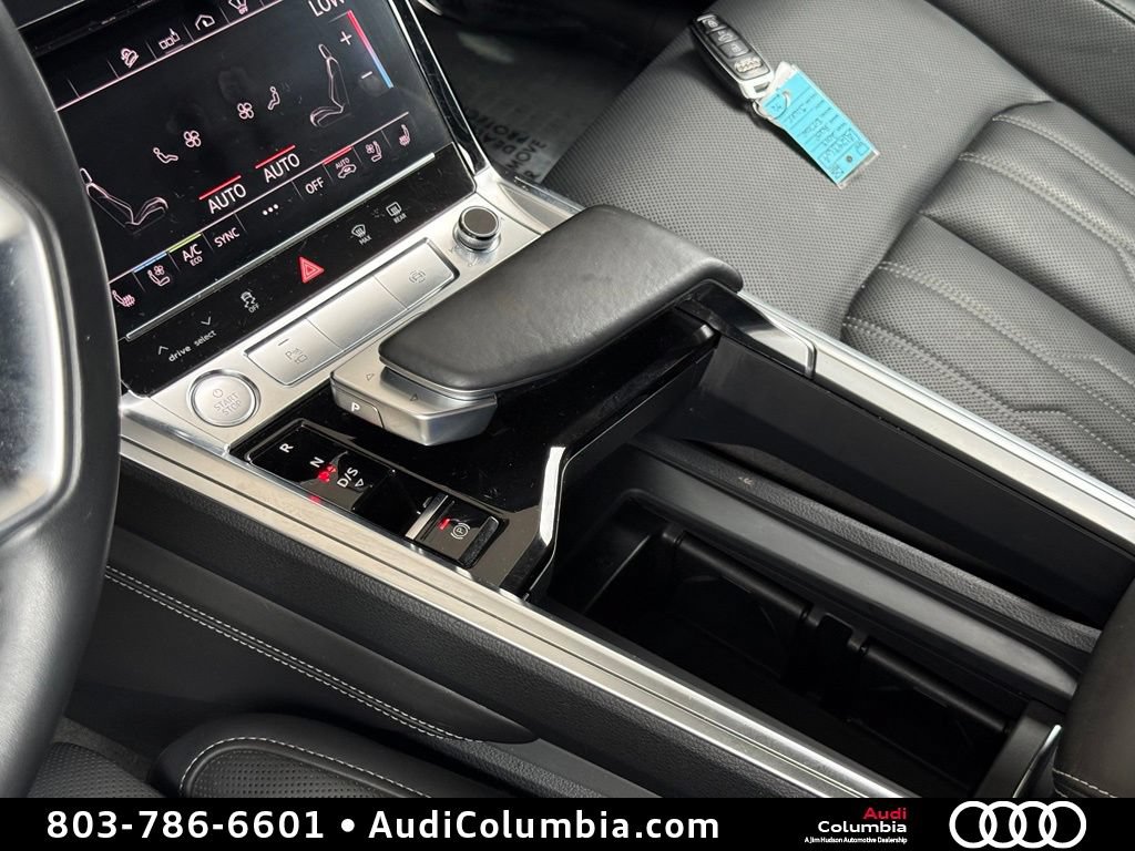 Used 2019 Audi e-tron Prestige w/ Prestige Package AWD/4WD image 33