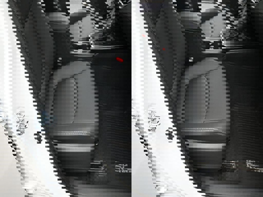 New 2026 Toyota Corolla Cross XLE w/ Convenience Package image 35