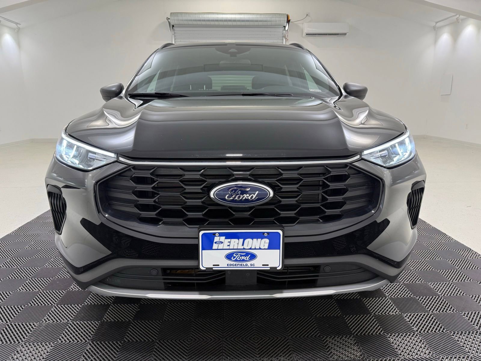 Used 2025 Ford Escape ST-Line AWD/4WD image 6