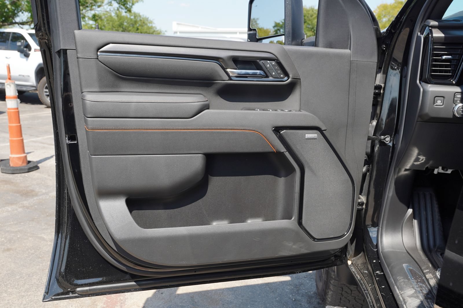 New 2026 GMC Sierra 2500 AT4 w/ AT4 Premium Plus Package AWD/4WD image 19