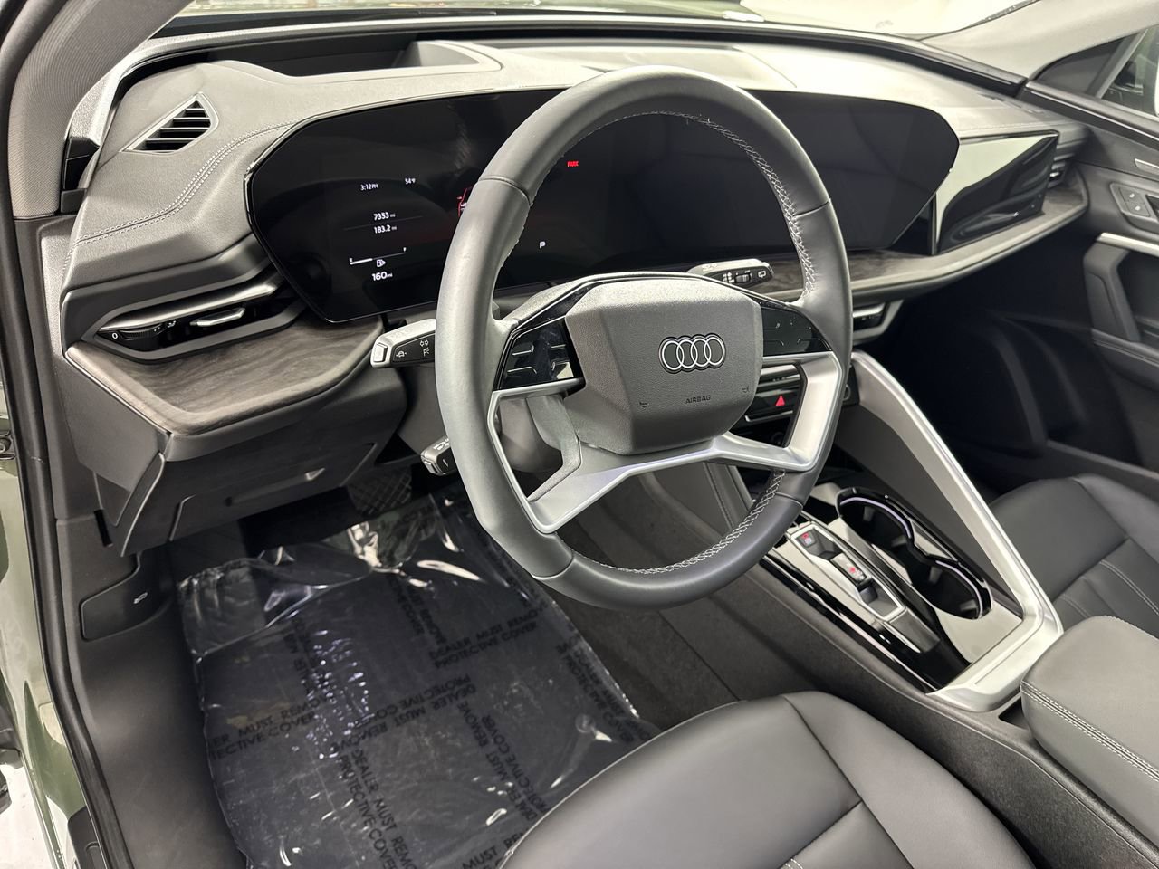 Used 2025 Audi Q5 Premium Plus w/ Premium Plus AWD/4WD image 10