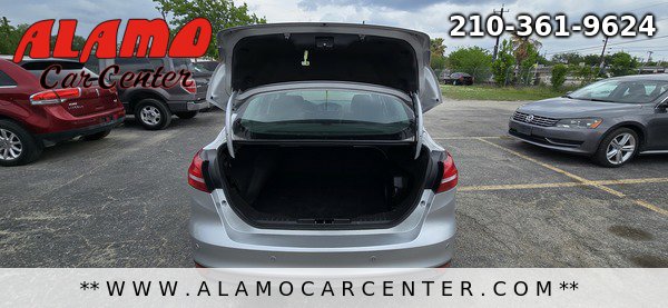 Used 2018 Ford Focus SEL image 23