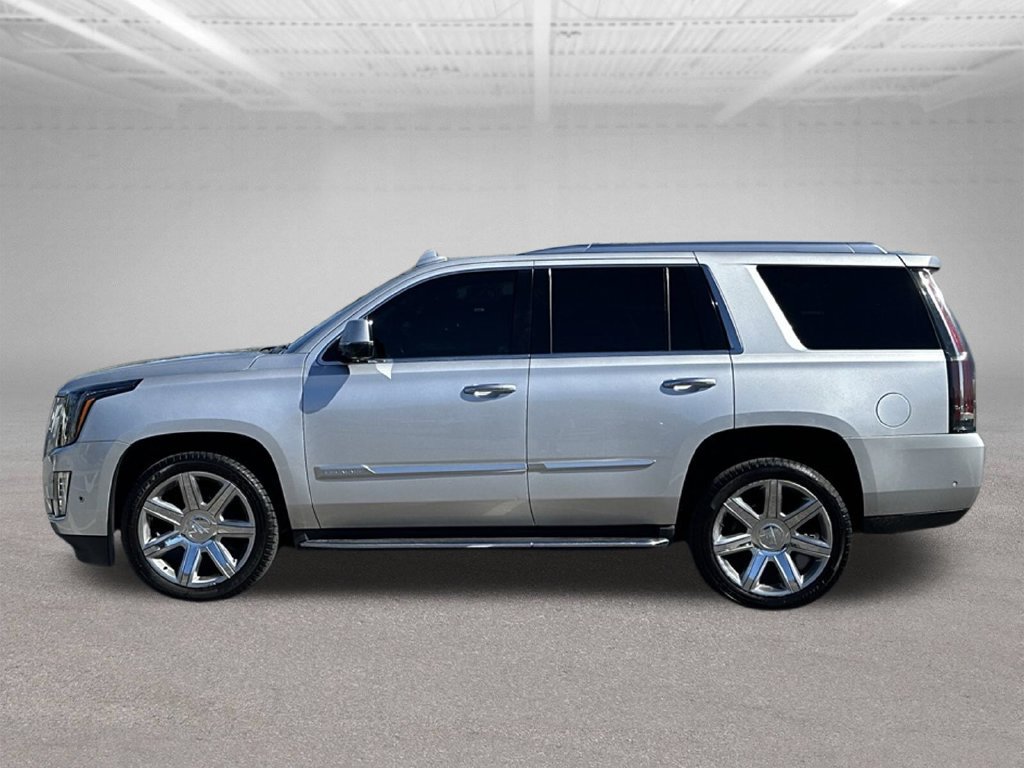 Used 2020 Cadillac Escalade Luxury RWD image 4