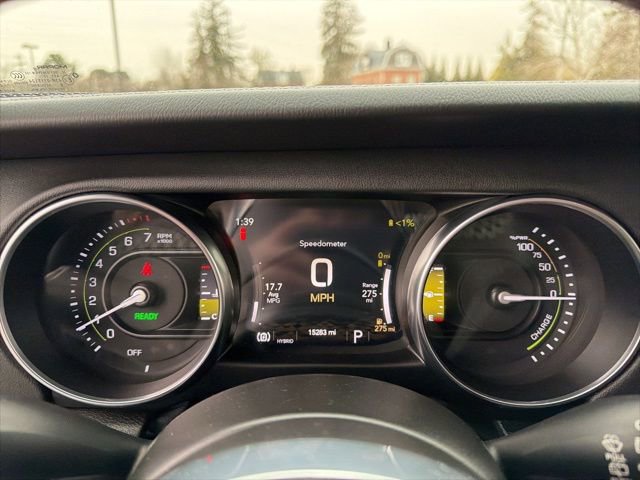 Used 2023 Jeep Wrangler Unlimited Sahara w/ Cold Weather Group AWD/4WD image 21