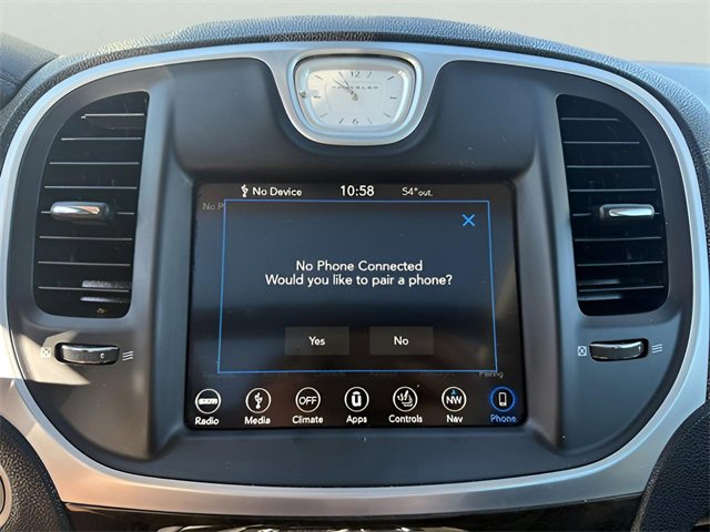 Used 2019 Chrysler 300 Limited image 23