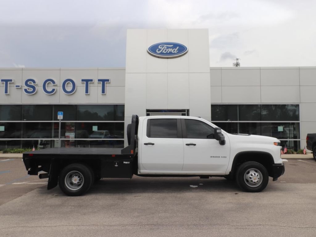 Used 2024 Chevrolet Silverado 3500 W/T w/ WT Convenience Package AWD/4WD image 16