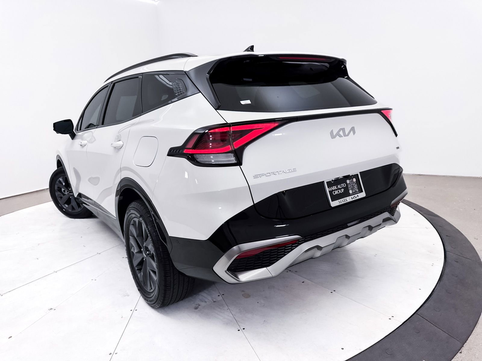Certified 2023 Kia Sportage SX Prestige AWD/4WD image 9