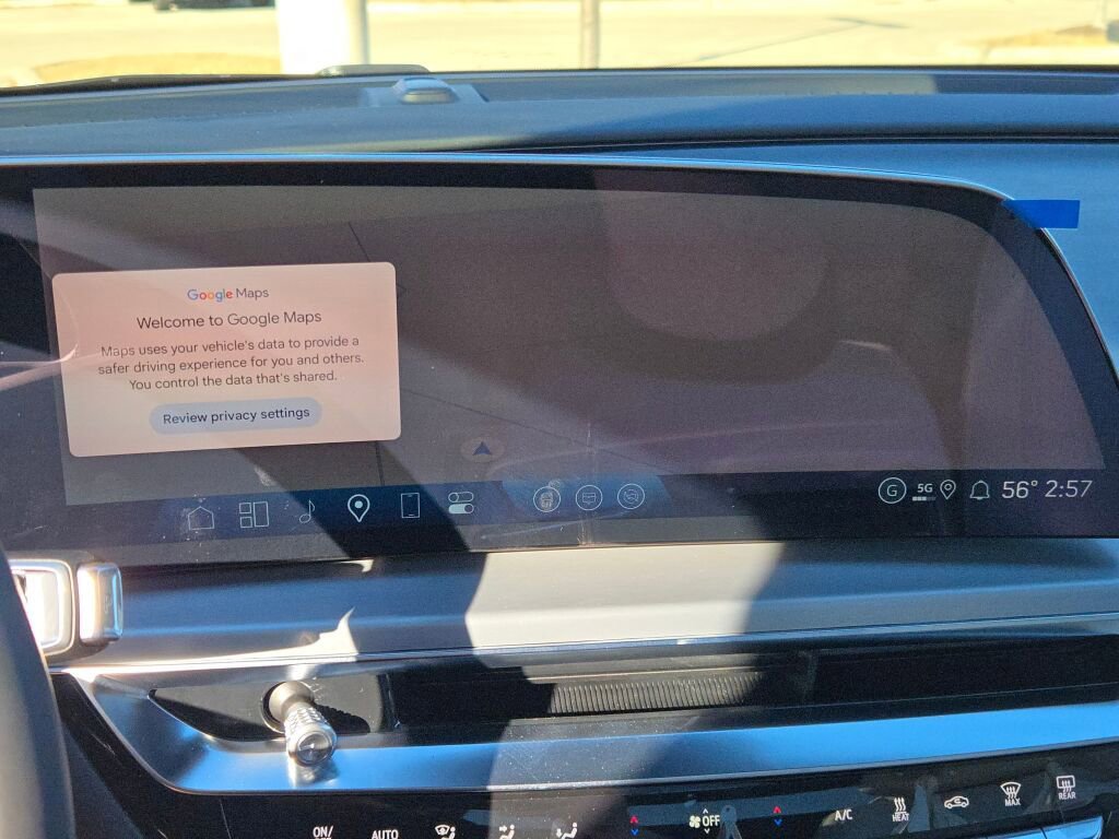 New 2026 Cadillac Lyriq Premium Luxury image 28