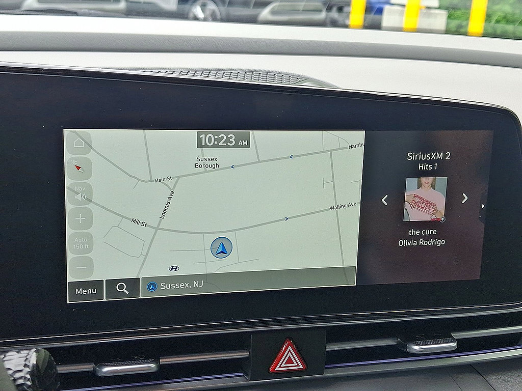Certified 2024 Hyundai Elantra Blue FWD image 14