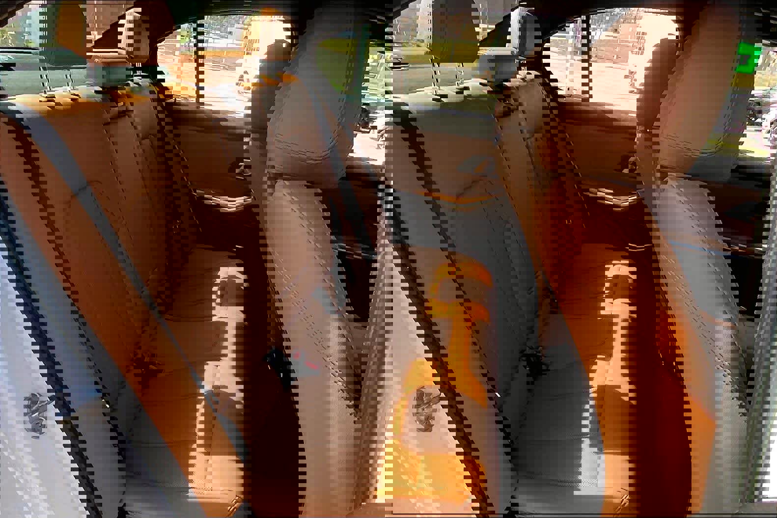 Used 2024 BMW 330i xDrive Sedan w/ Premium Package image 20