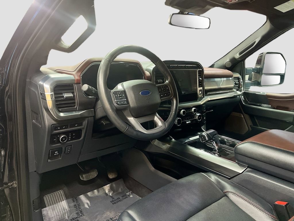 Used 2023 Ford F150 Lariat image 9