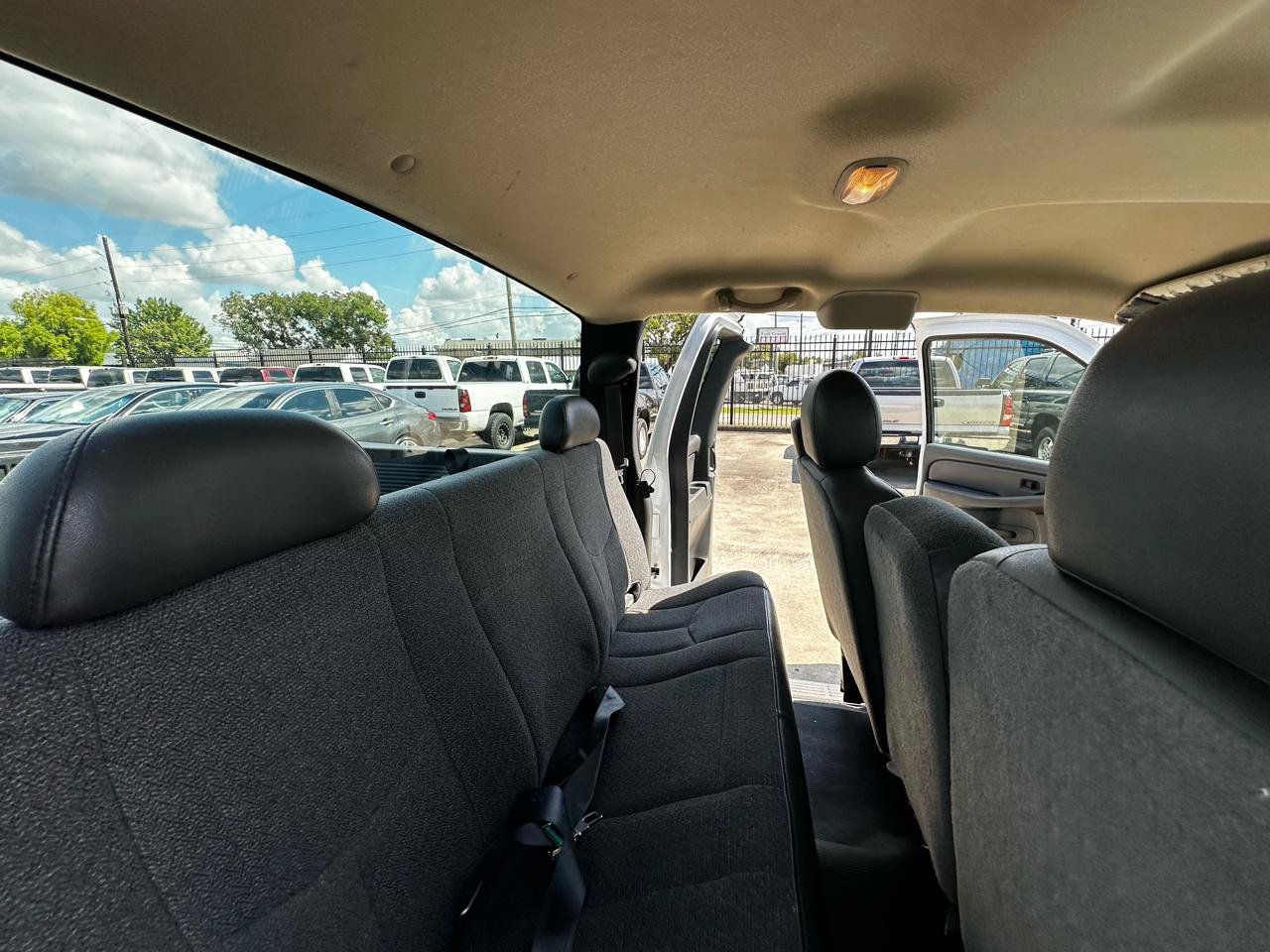 Used 2005 Chevrolet Silverado 1500 W/T RWD image 37