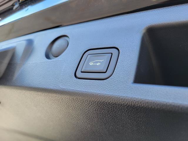 New 2026 Chevrolet Equinox LT w/ Convenience Package II AWD/4WD image 29