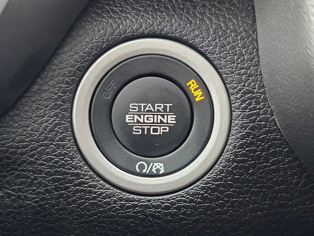 New 2025 RAM 3500 Big Horn AWD/4WD image 21