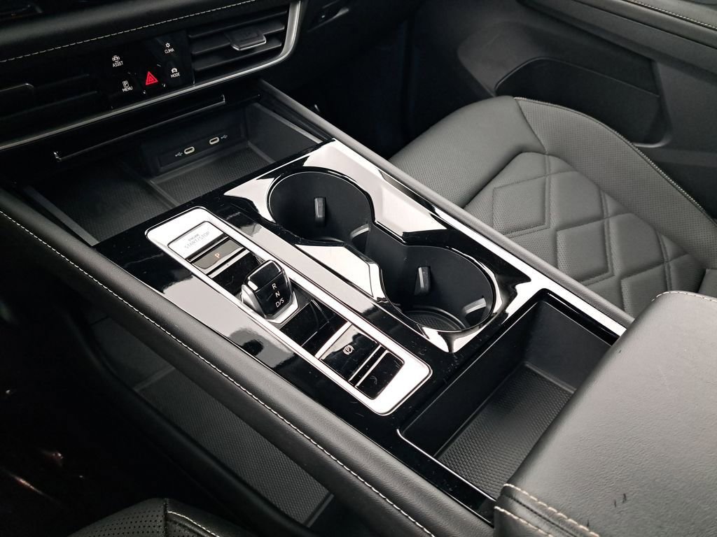 Used 2024 Volkswagen Atlas SE image 29