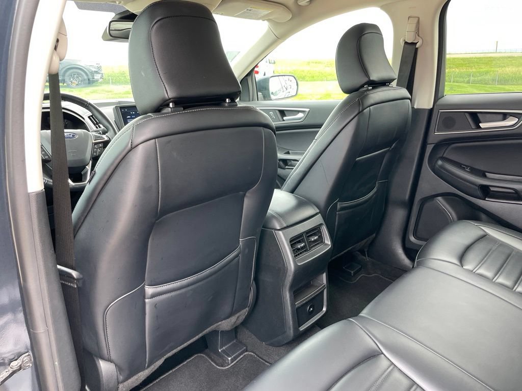 Used 2024 Ford Edge SEL AWD/4WD image 43